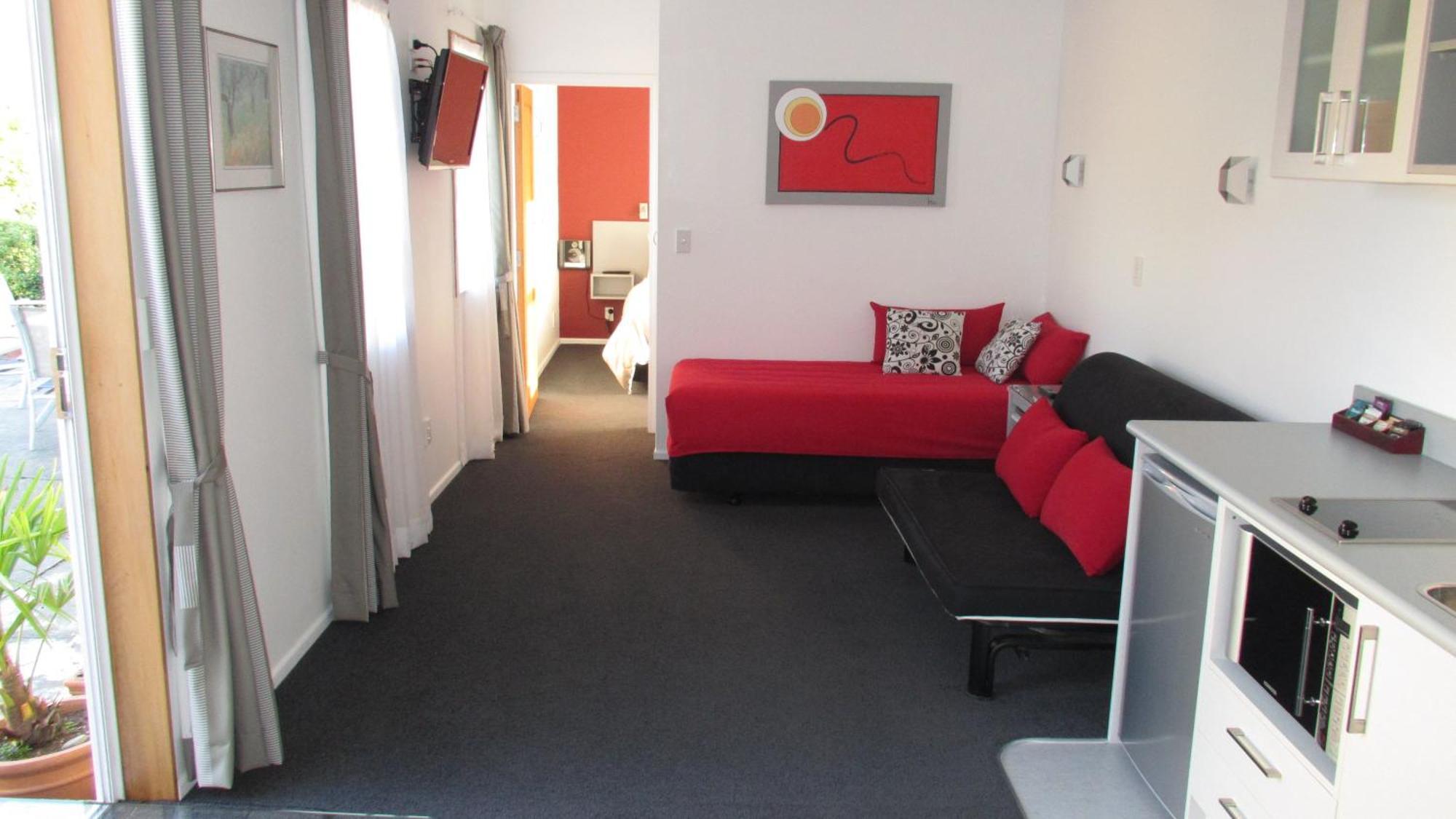 Beachside Villas Motel Nelson Room photo